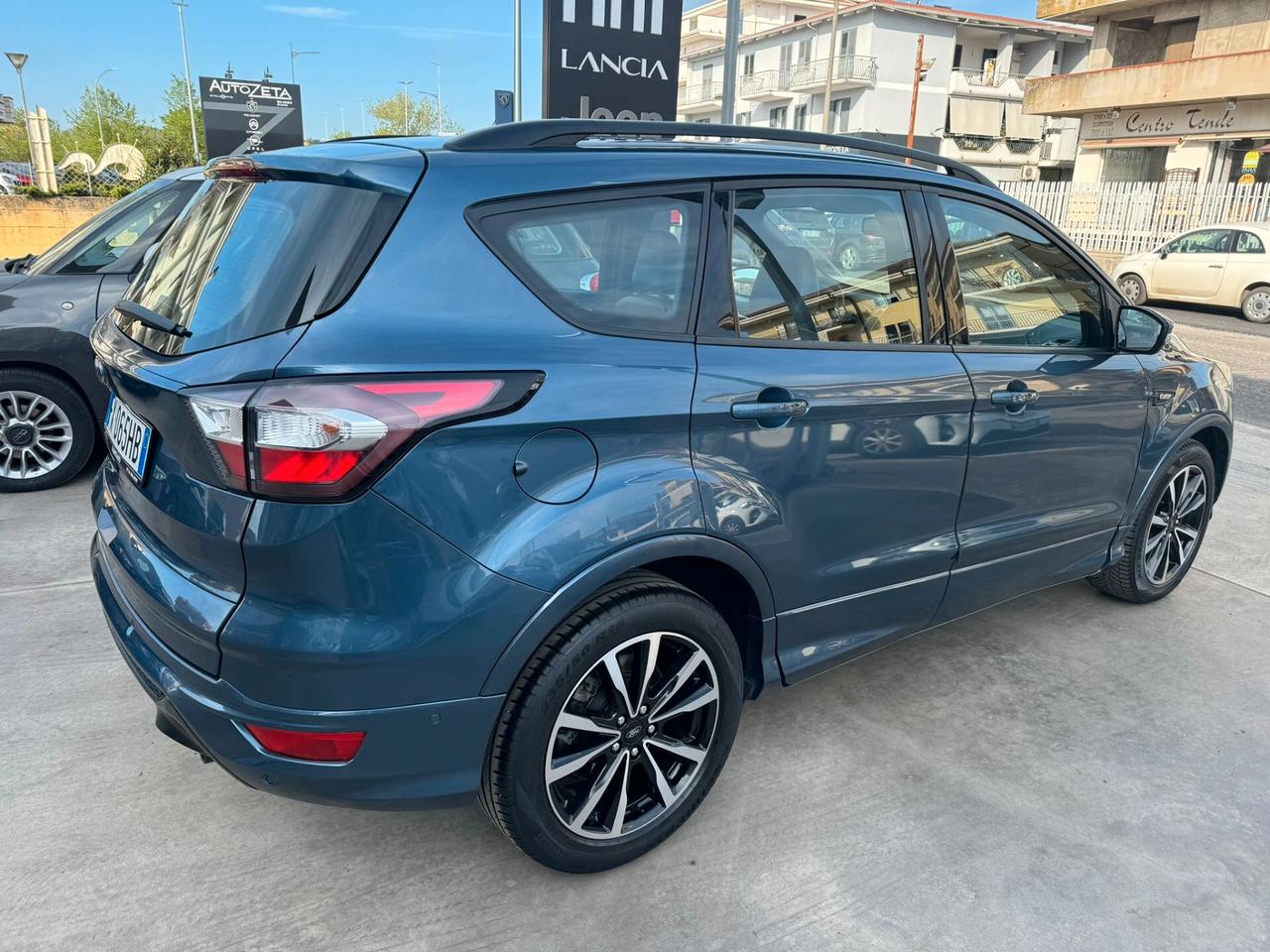 Ford Kuga 2.0 TDCI 120 CV S&S 2WD Powershift ST-Line