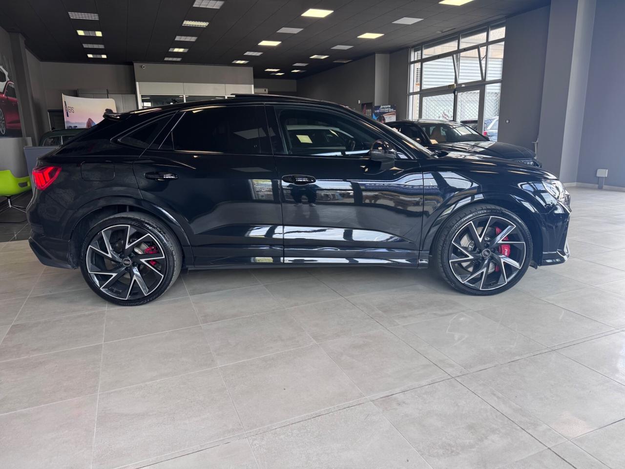 AUDI RSQ3 MY2023 KM 57.000 TETTO E LED