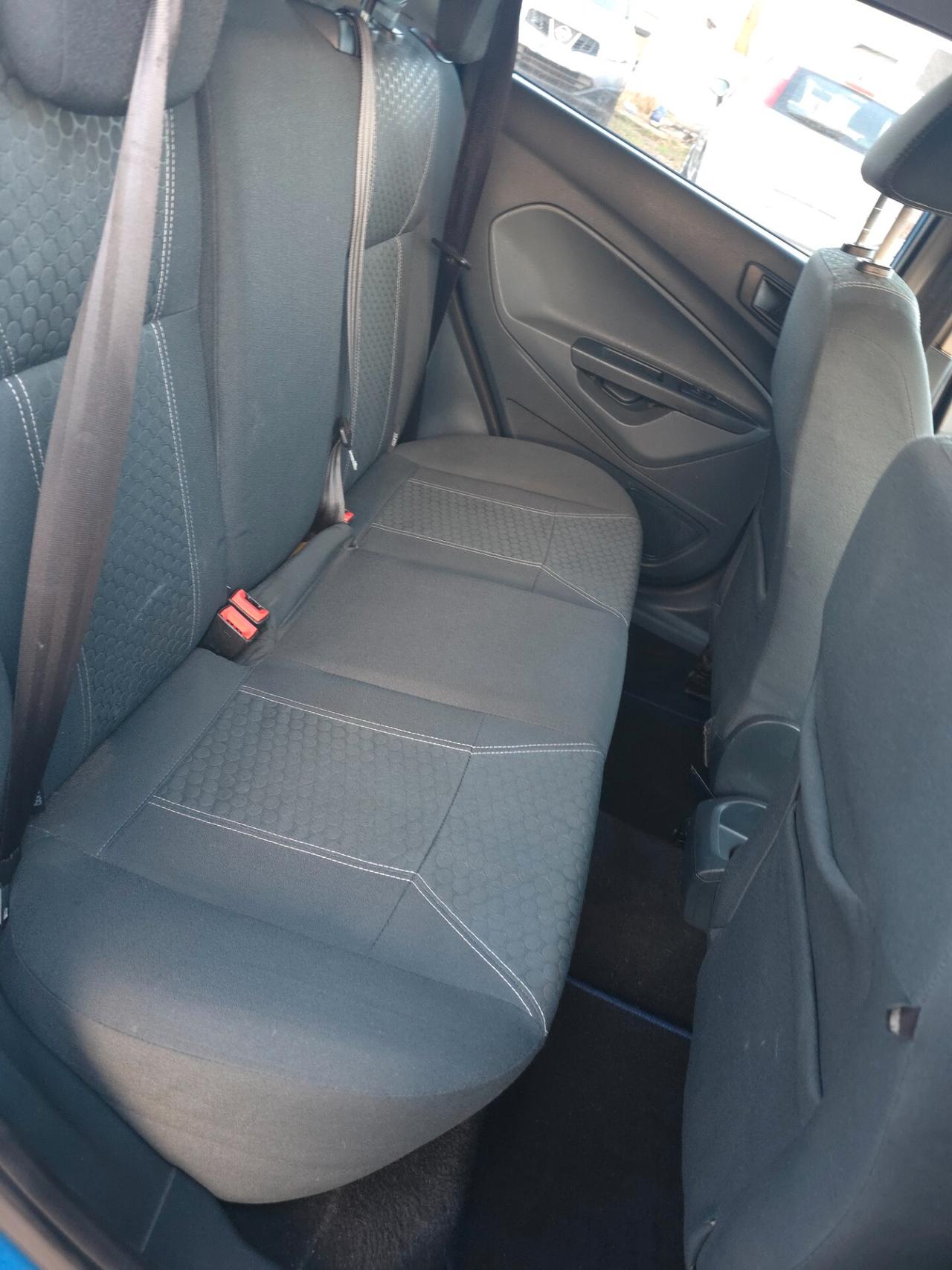 Ford Fiesta 1.4 TDCi 5p. Titanium