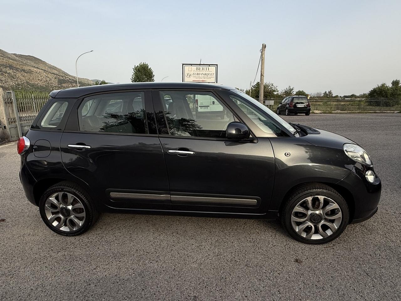 FIAT 500L 1.3 MJT LOUNGE ADATTA NEOPATENTATI