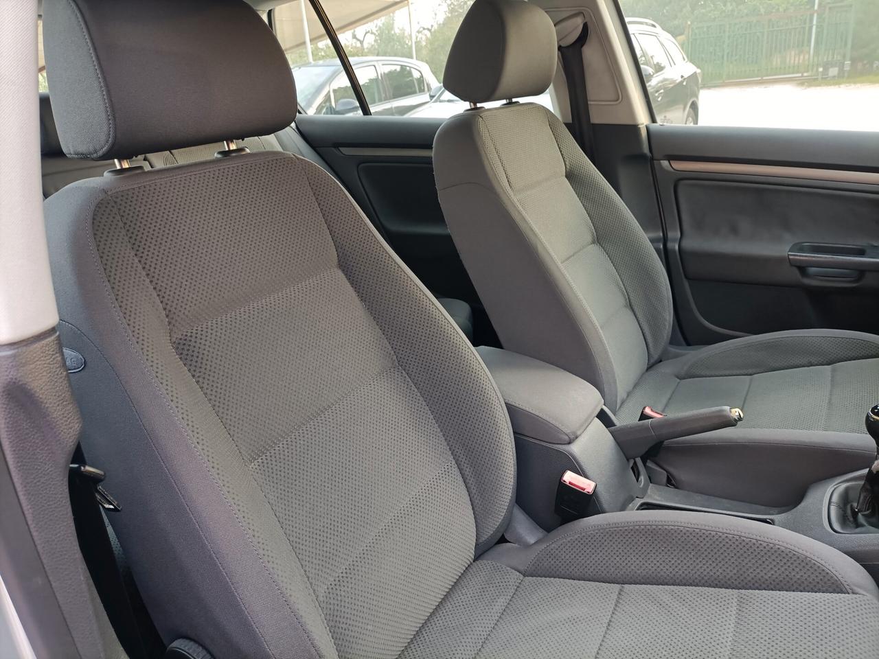 Volkswagen Golf 1.9 TDI 5p. Comfortline