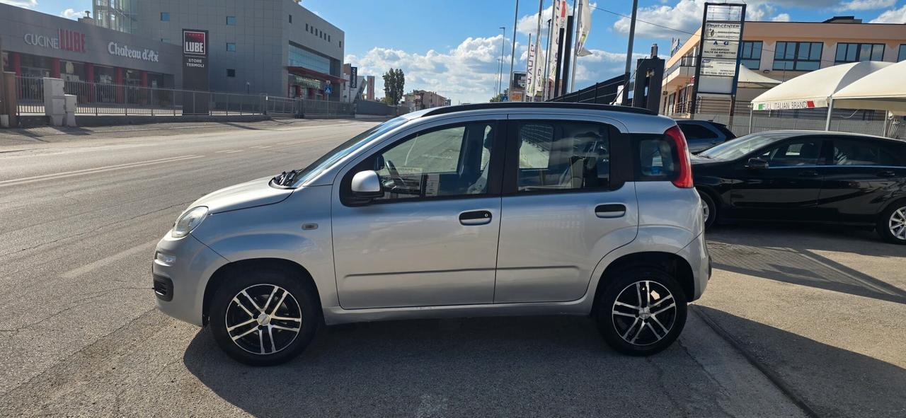 Fiat Panda 0.9 TwinAir Turbo Natural Power Lounge