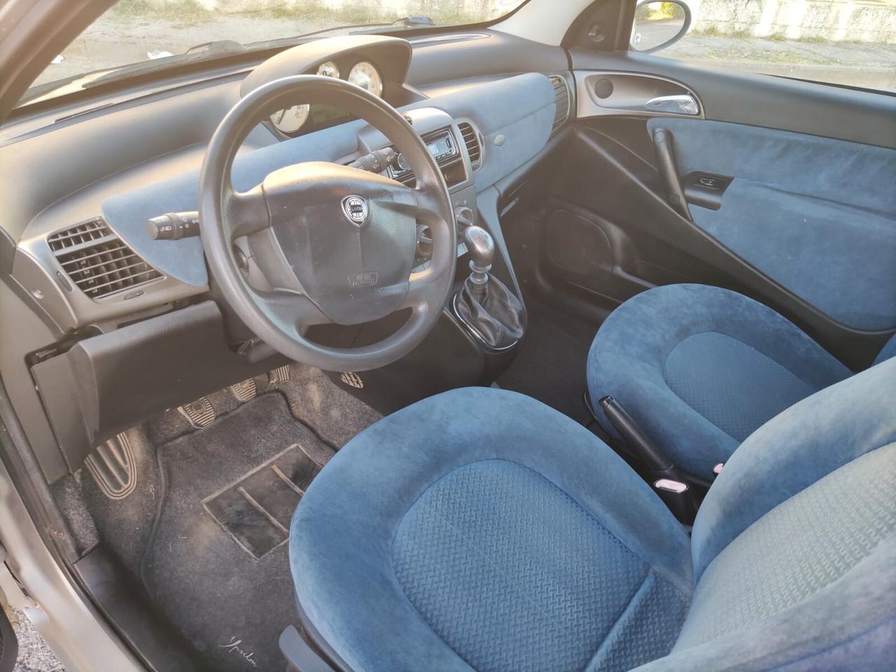 Lancia Ypsilon 1.2