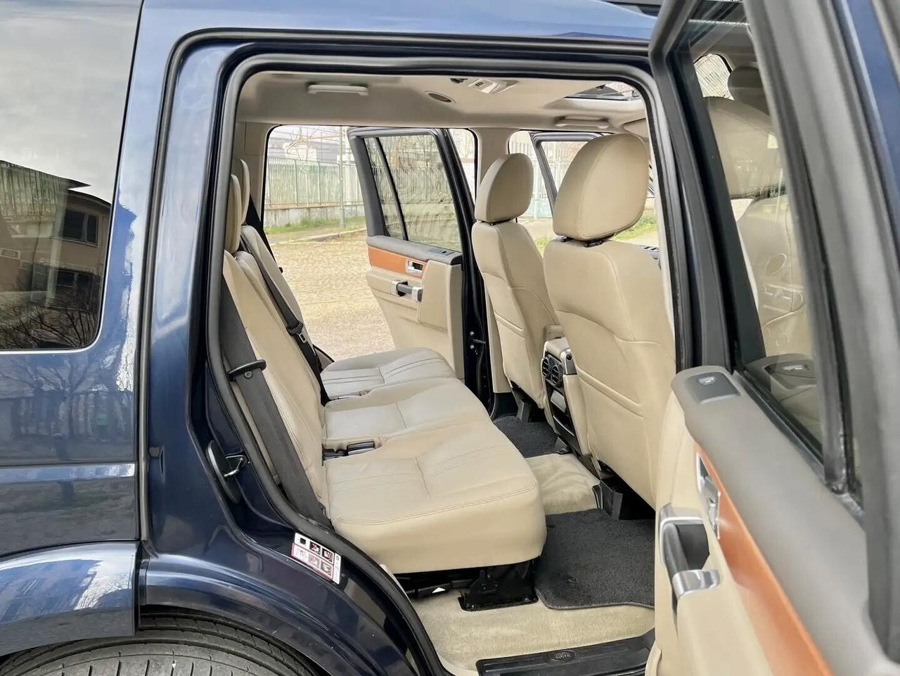 Land Rover Discovery 4 3.0 TDV6 211CV HSE