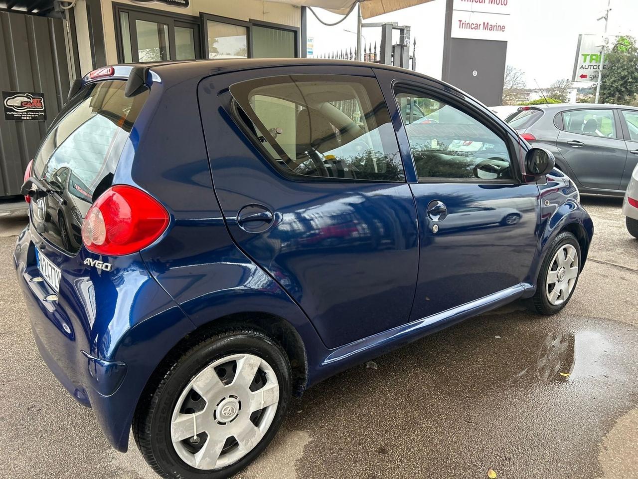 Toyota Aygo 1.0 12V VVT-i 5 porte Griffe