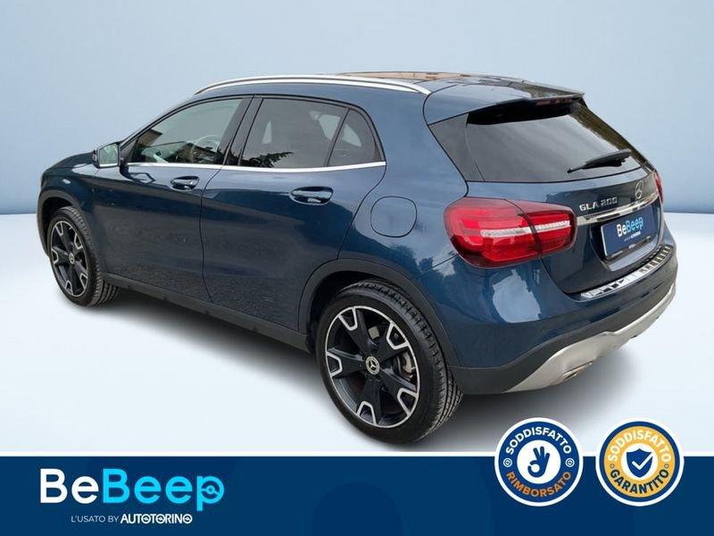 Mercedes-Benz GLA 200 SPORT AUTO