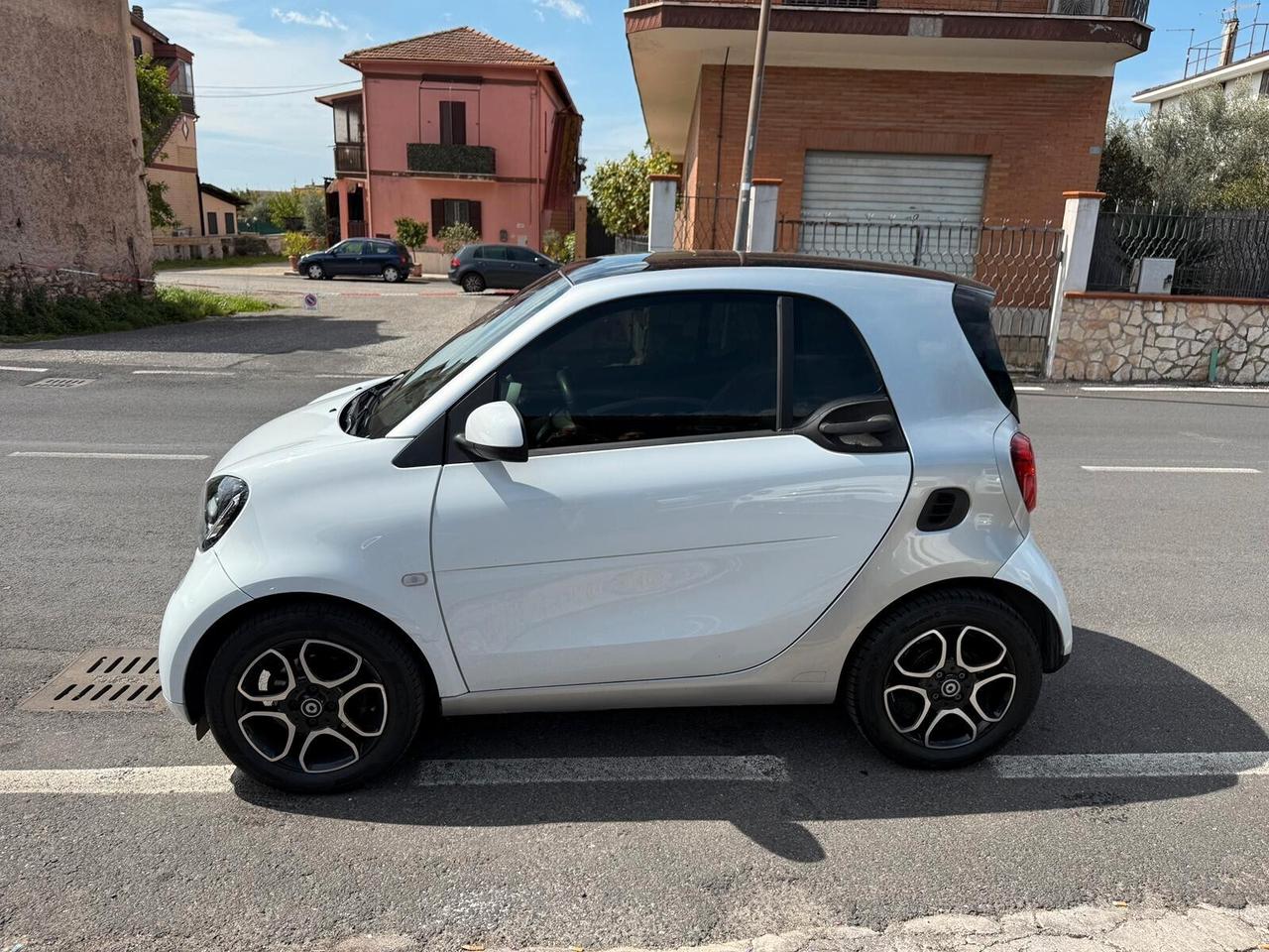 Smart ForTwo 1000 52 kW - Tutto incluso - Superprezzo - Finanziabile