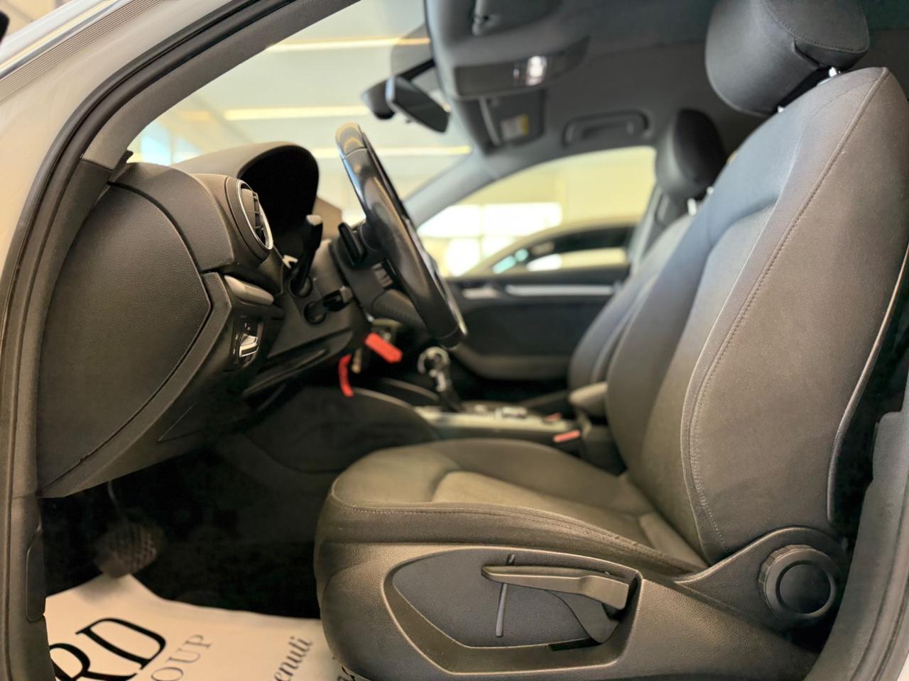 Audi A3 SPB 30 1.6 TDI S tronic Sport 116CV