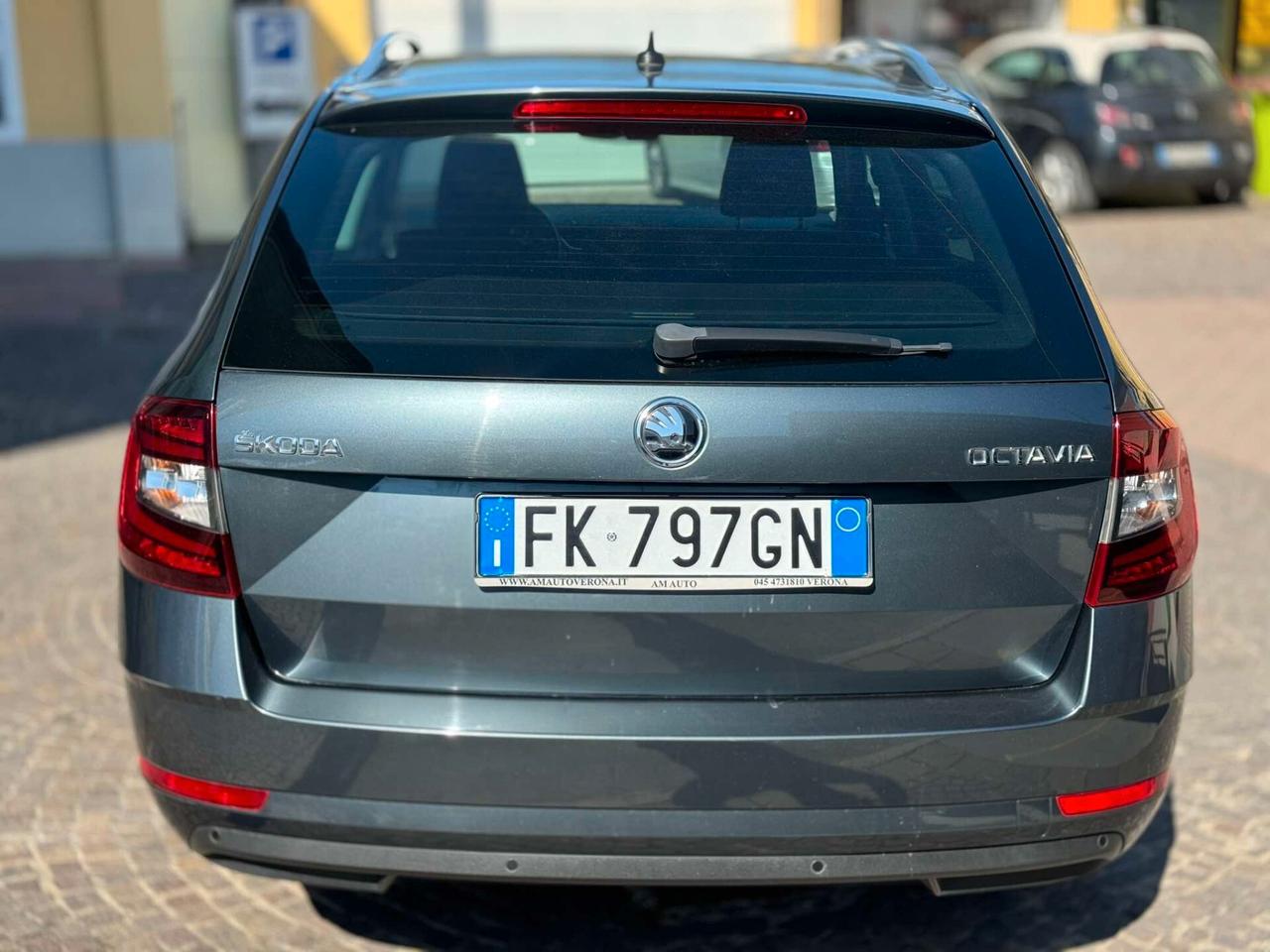 Skoda Octavia 1.6 TDI CR 115 CV DSG Wagon Style