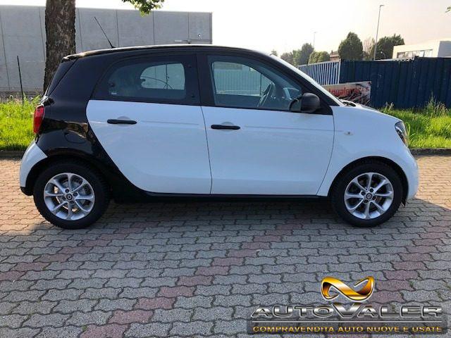 SMART ForFour 70 1.0 Passion 5 P.