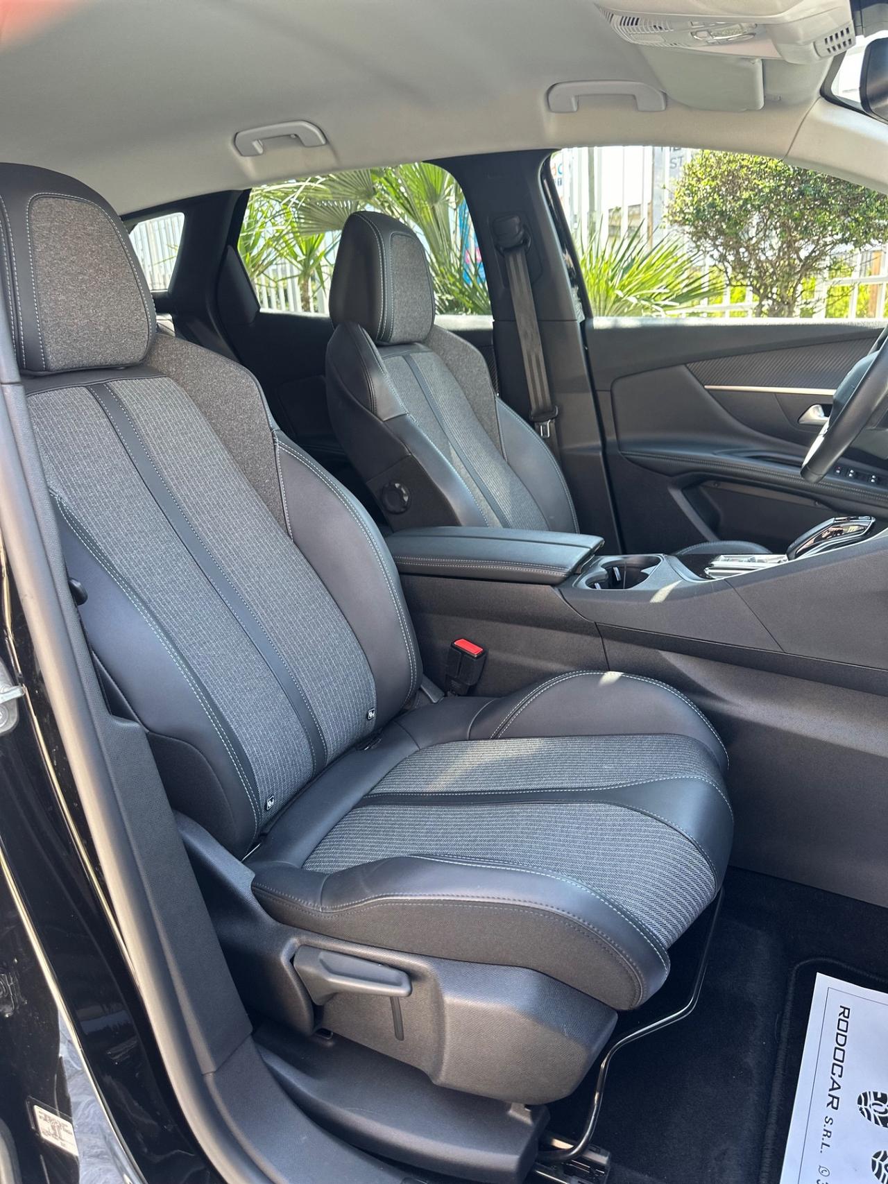 Peugeot 3008 BlueHDi 130 S&S EAT8 Allure Pack