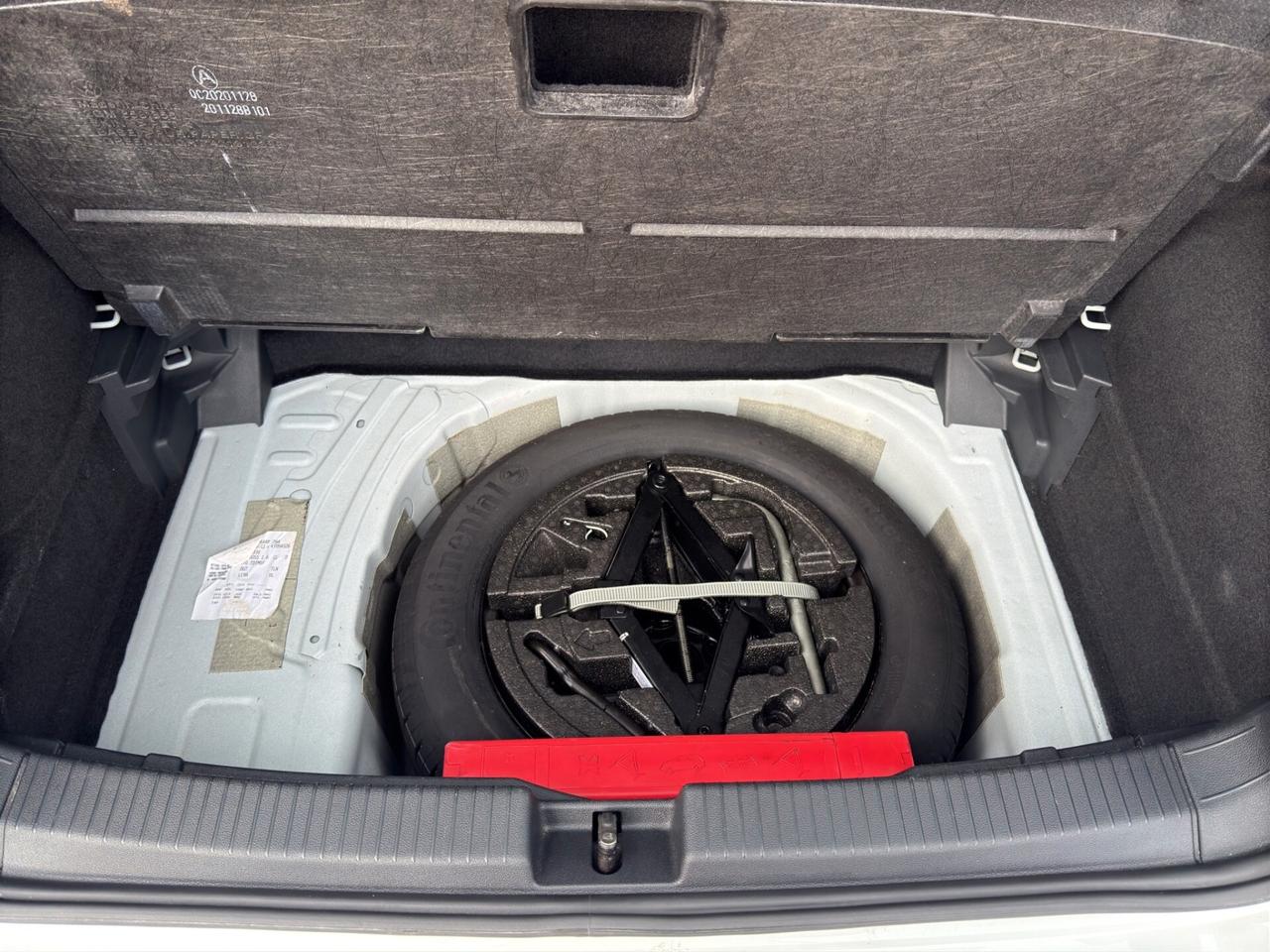 Volkswagen T-Cross 1.6 TDI SCR Style BMT