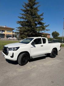 Toyota Hilux 2.4 D-4D 4WD 2 porte Extra Cab Comfort