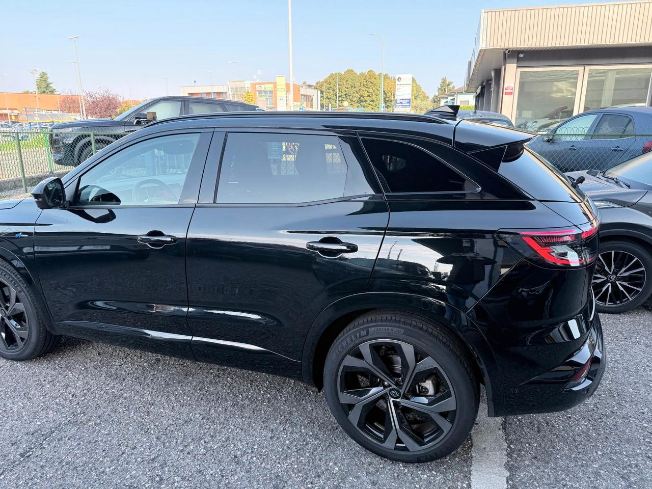 Renault Austral 1.2 E-Tech full hybrid Iconic Esprit Alpine 200cv auto