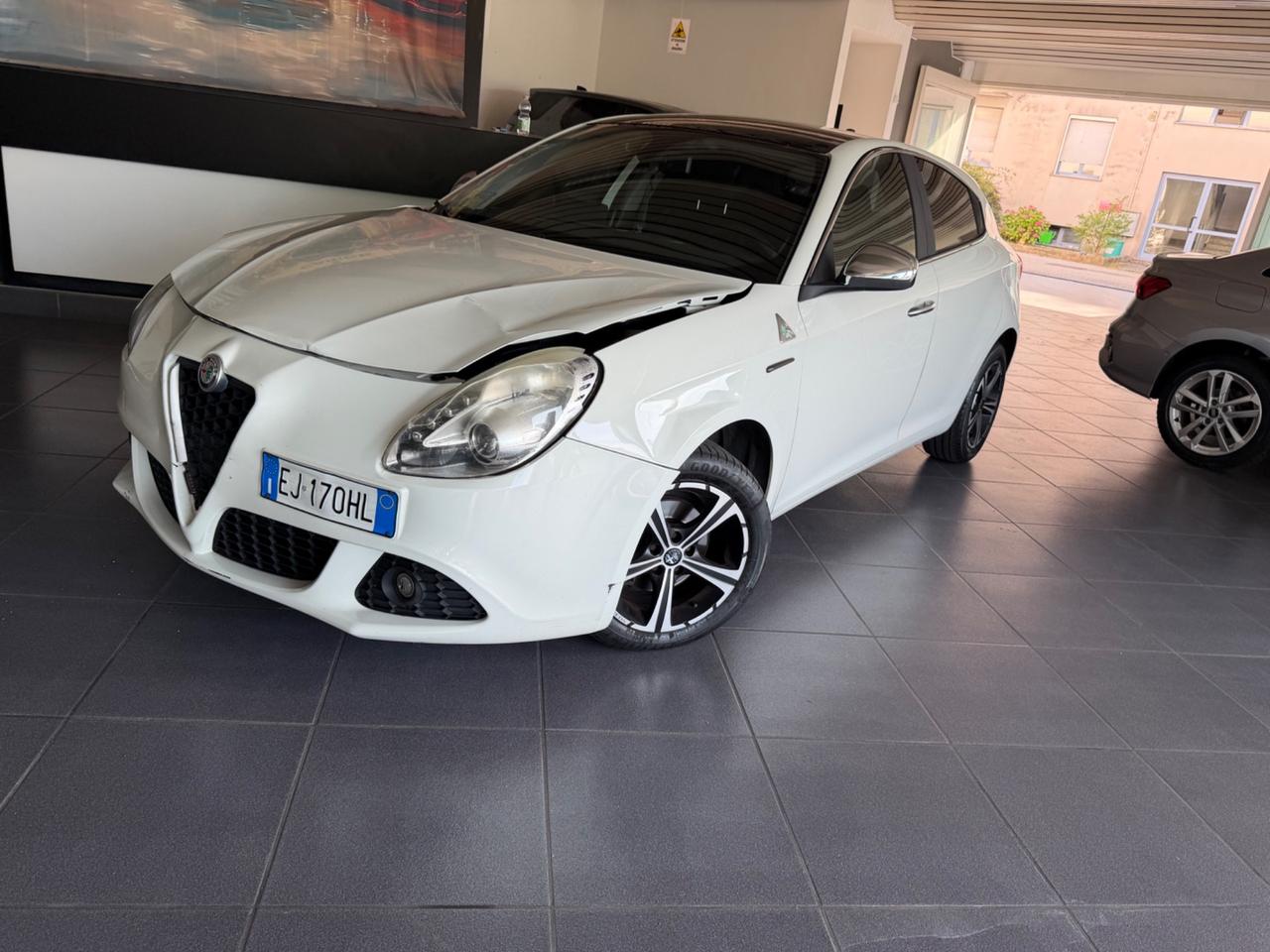 Alfa Romeo Giulietta 1.6 JTDm-2 105 CV Exclusive