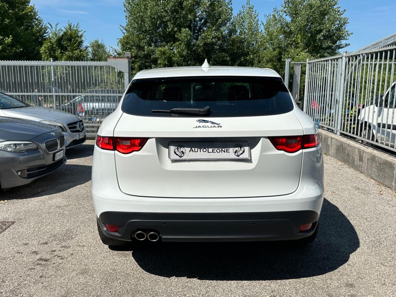 Jaguar F-Pace 2.0 D 180 CV AWD aut. Prestige