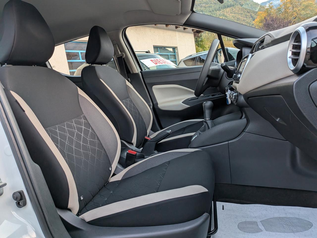 NISSAN MICRA 1.0 BENZINA 71CV 5 porte