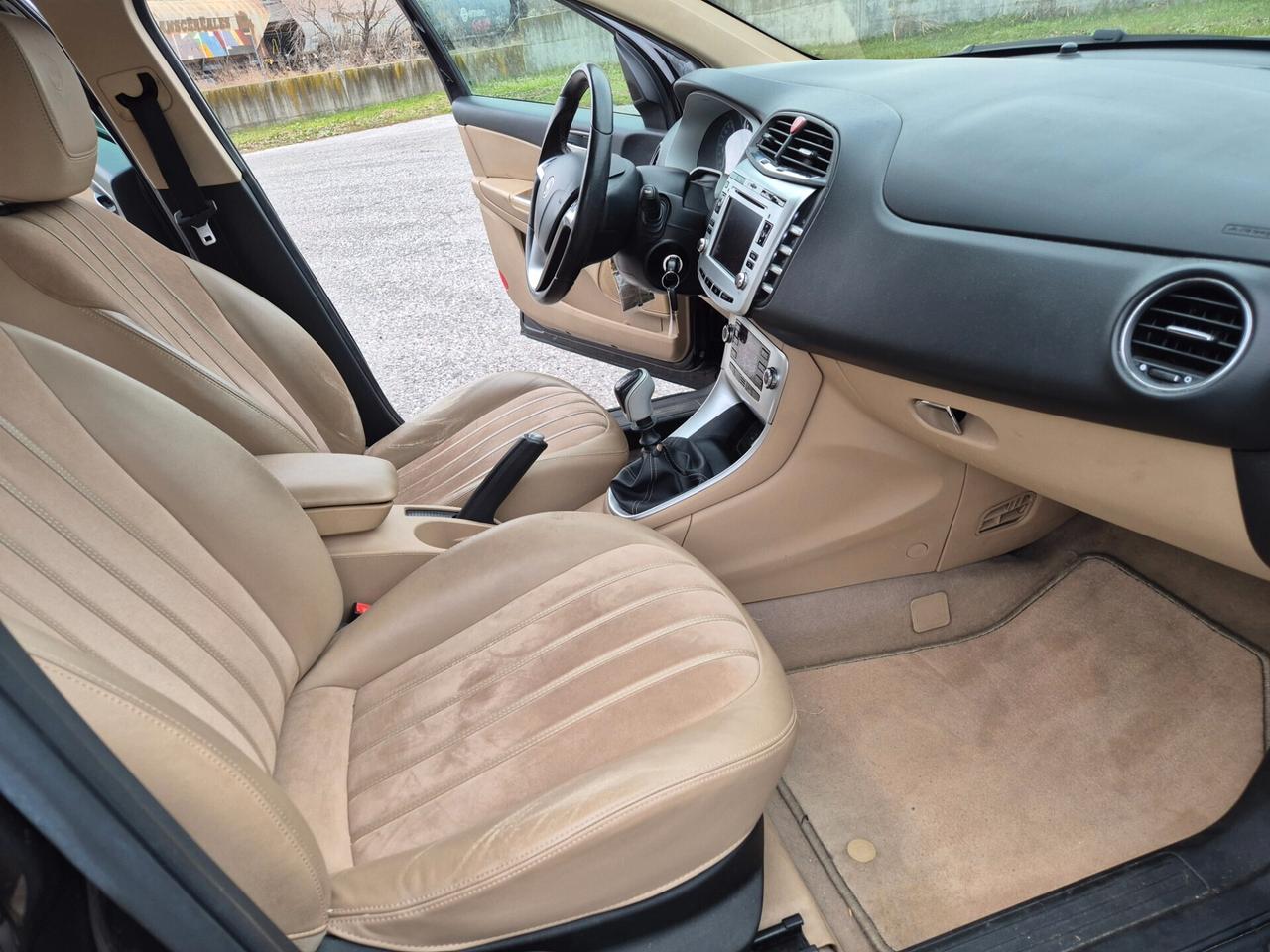 Lancia Delta 1.6 MJT Gold FULL