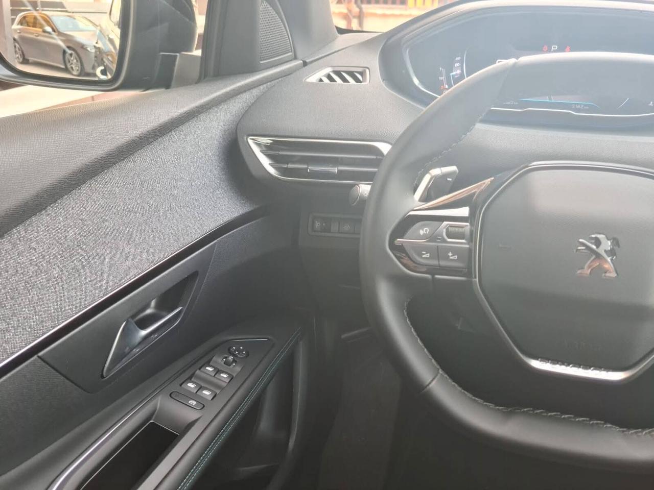 Peugeot 3008 BlueHDi 130 S&S EAT8 Allure Pack