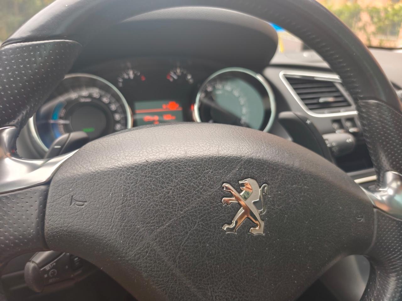 Peugeot 3008 HYbrid4 Full Optional lavori certificati
