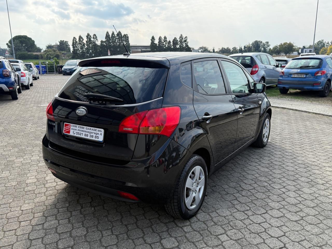 Kia Venga 1.4 GPL Easy|NEOPATENTATI