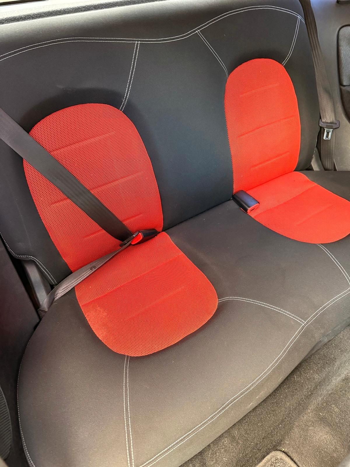 Lancia Ypsilon 1.2 Momo Design COME NUOVA IN BLACK FRIDAY