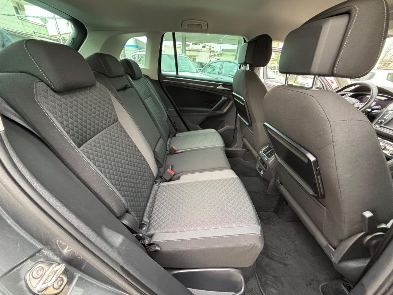 VW TIGUAN 1.6TDI 116CV COCKPIT FULL OPT