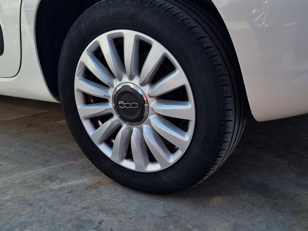 Fiat 500L 2012 1.3 mjt Lounge 85cv