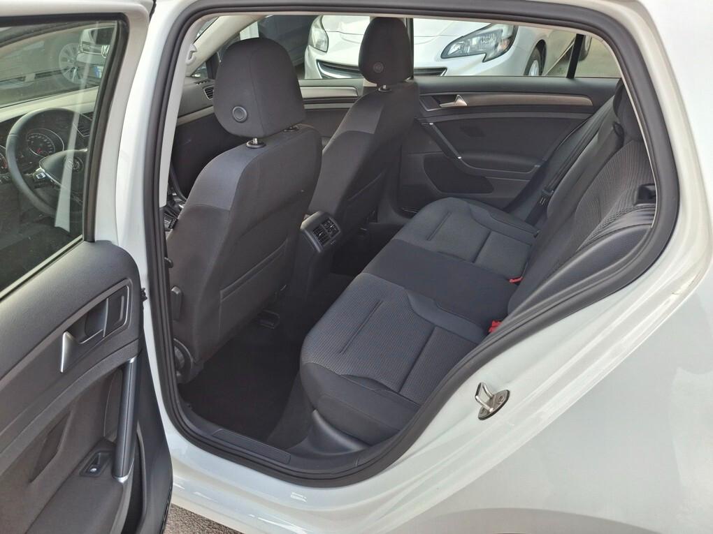 Volkswagen Golf 7.5 2.0 TDI 150cv DSG 12/2019