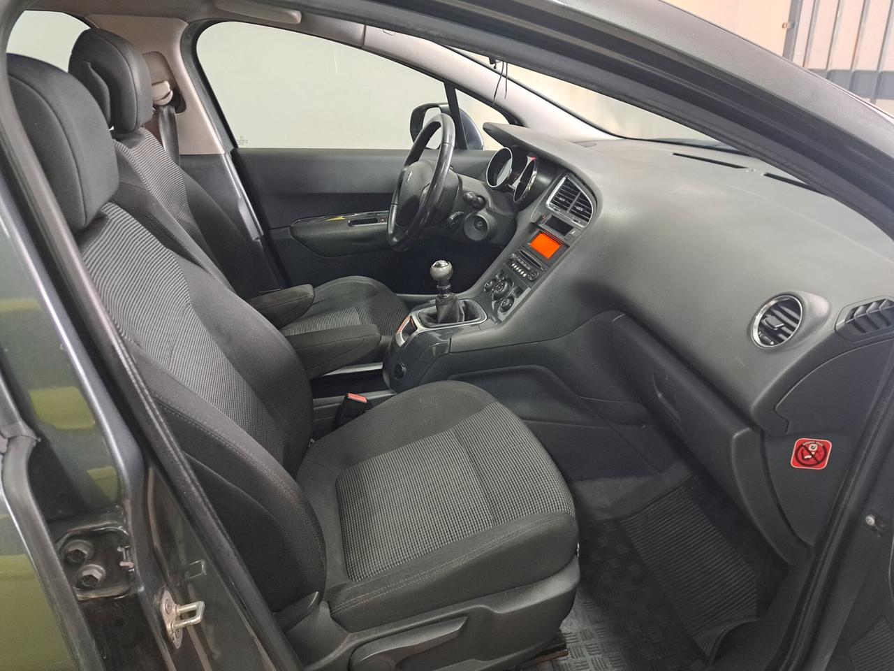 Peugeot 5008 1.6 HDi 112CV 2010 unico prop 7 posti