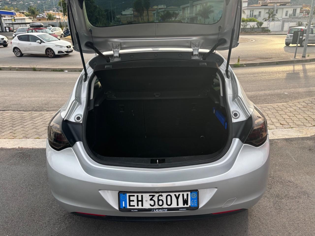 Opel Astra 1.7 CDTI 110CV 5 porte Cosmo