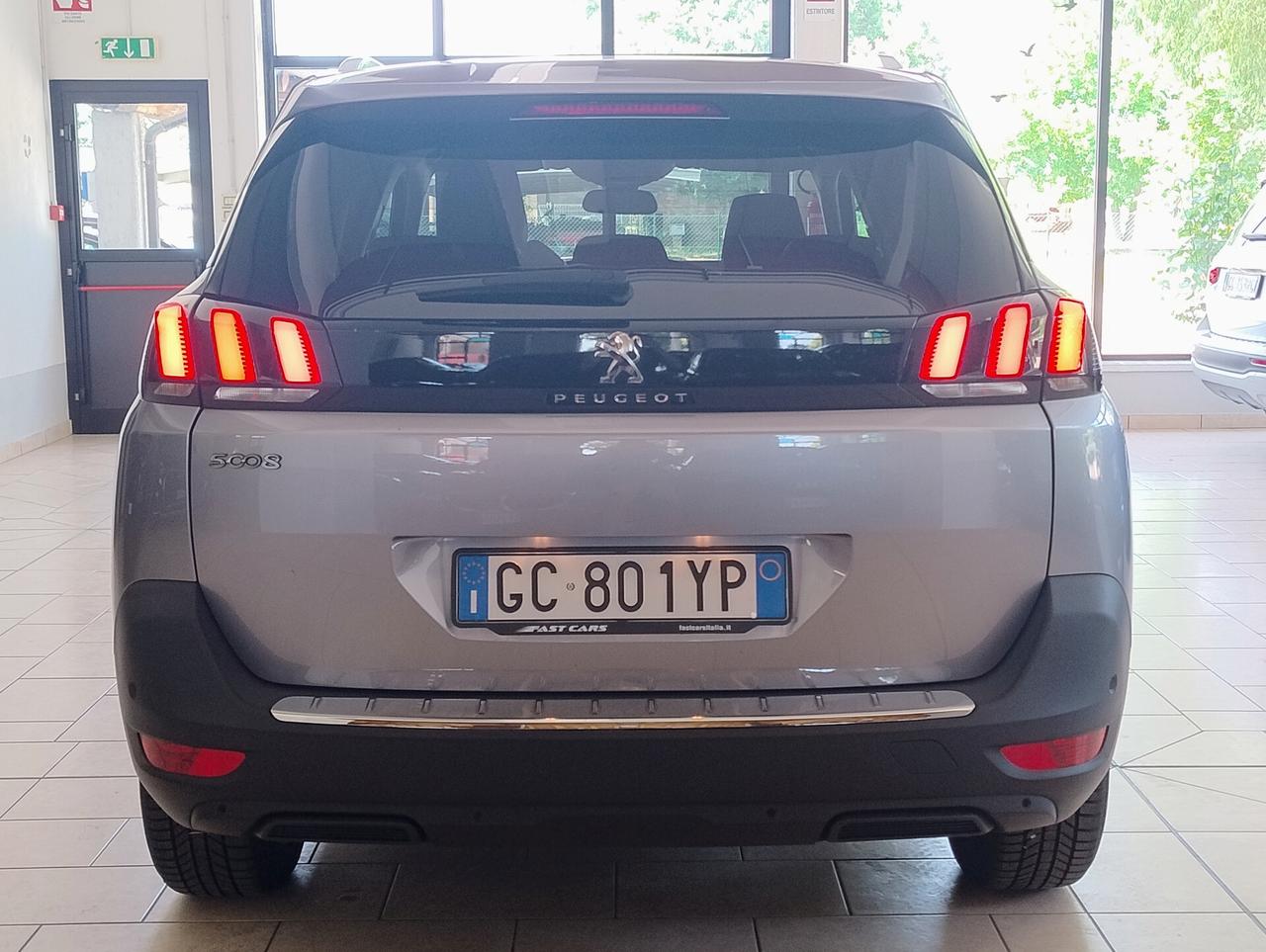 Peugeot 5008 1.5 bluehdi Allure EAT8 7POSTI NAVI LED