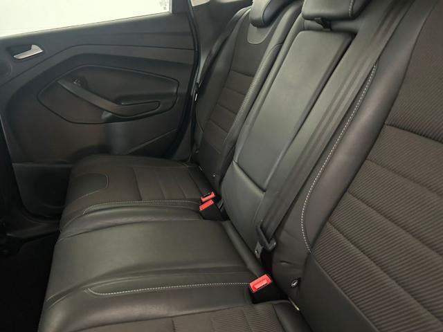 FORD Kuga 2.0 TDCI 150 CV S&S 4WD Powershift Titanium