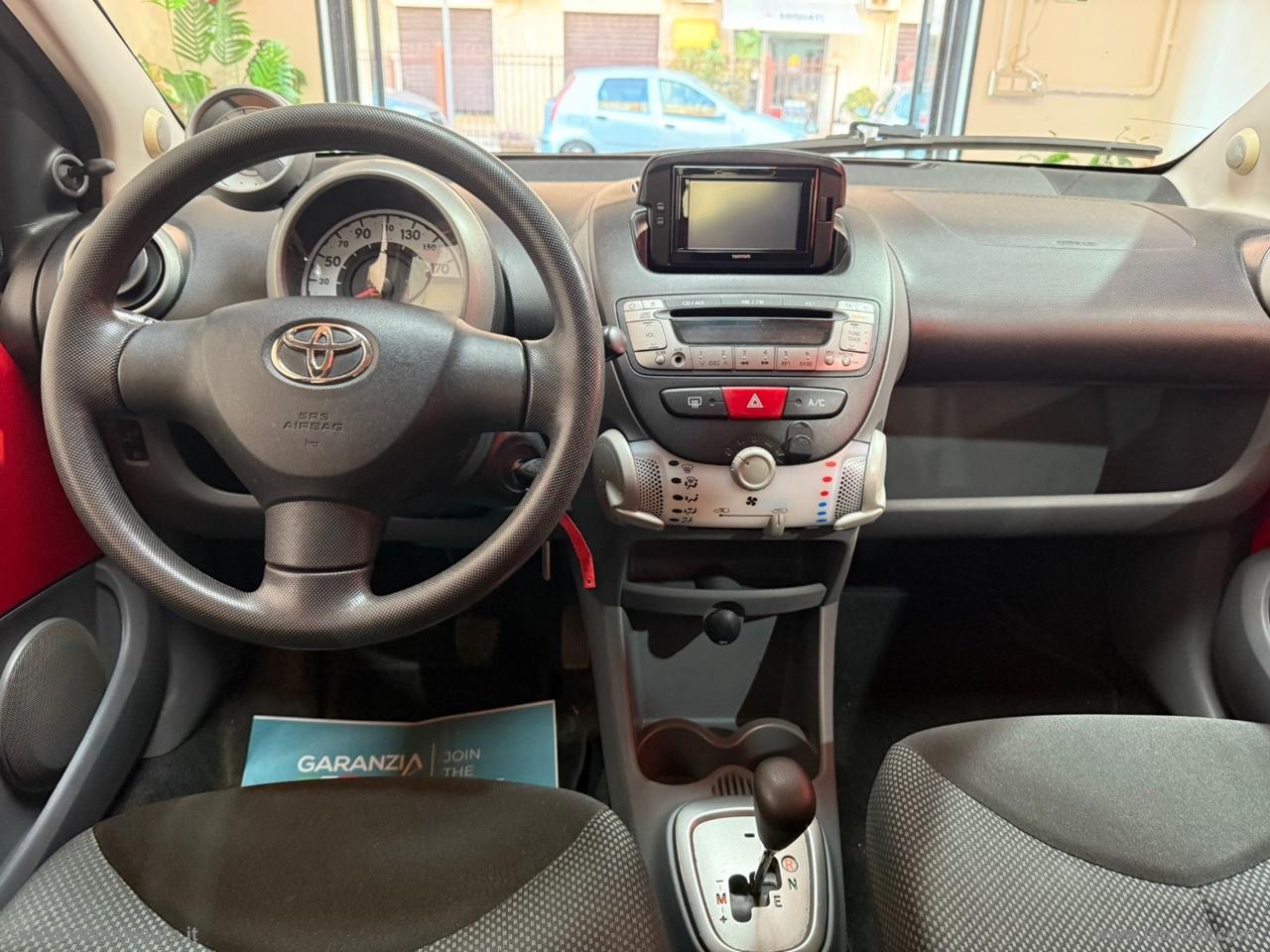 TOYOTA Aygo 1.0 12V VVT-i 5p.Deep Oc. Conn. MMT