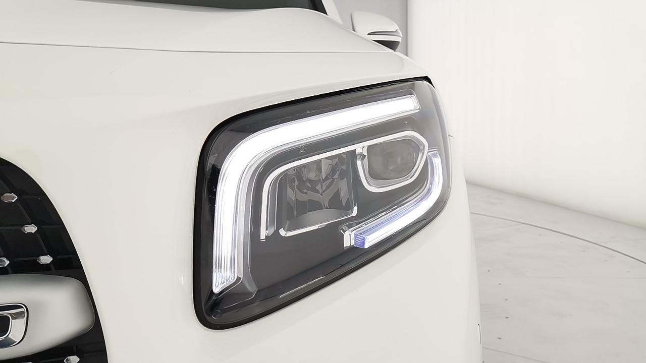 Mercedes-Benz GLB - X247 2019 - GLB 200 d Premium auto