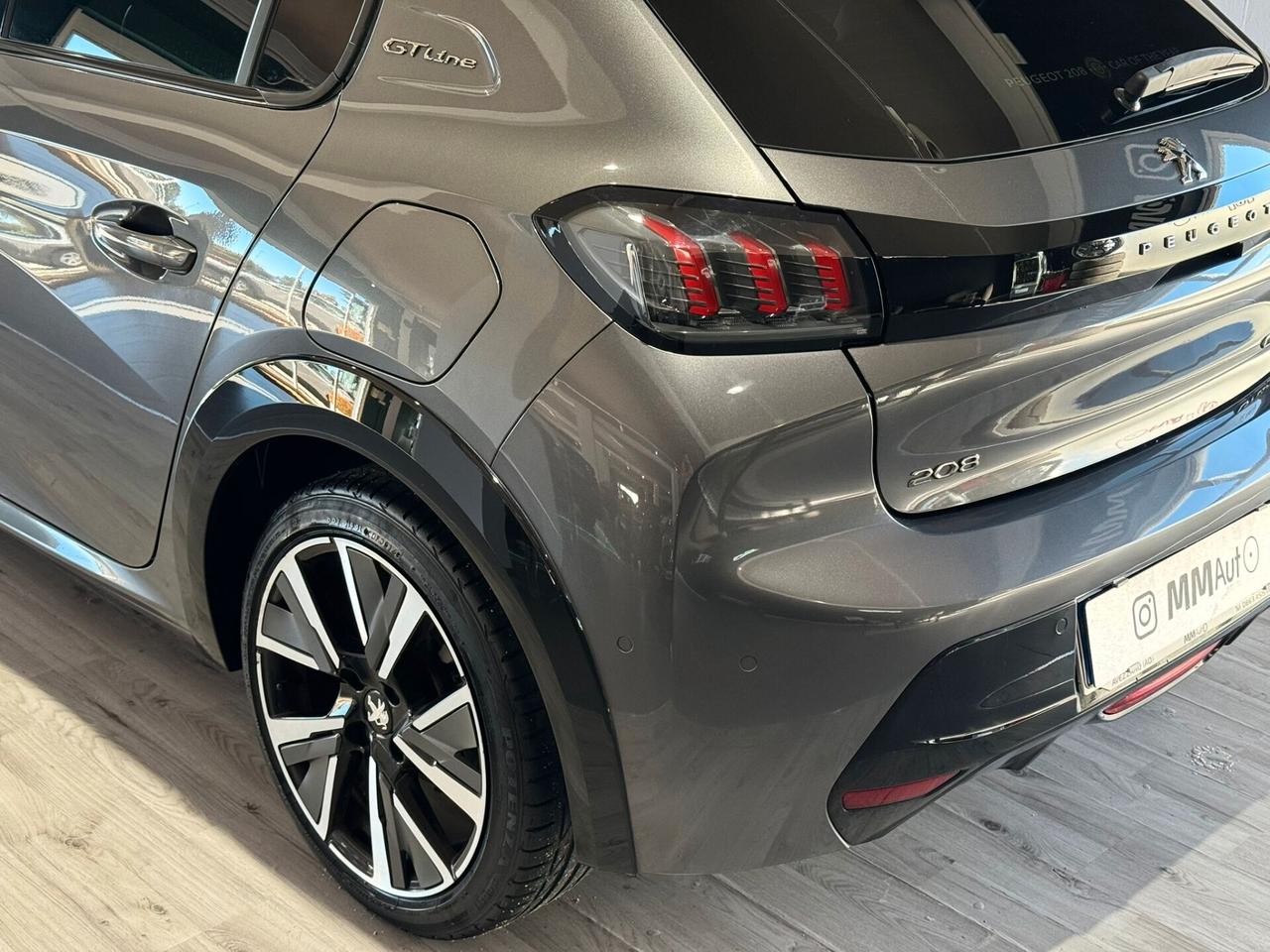 Peugeot 208 BlueHDi 100cv GT Line