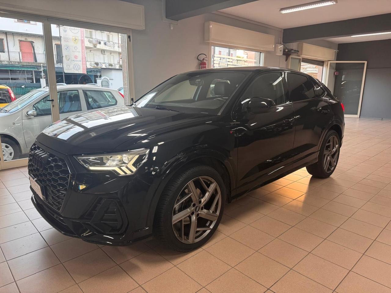 Audi Q3 35 TFSI S tronic line edition