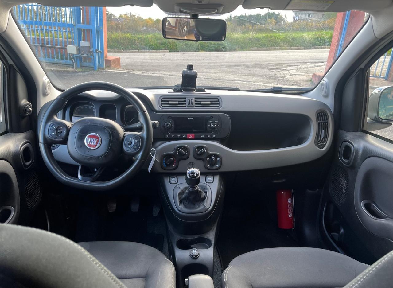 Fiat Panda 1.2 Cross Waze -solo Km 22165-