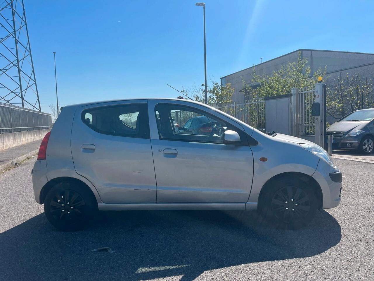 Nissan Pixo 1.0 GPL 90.000KM