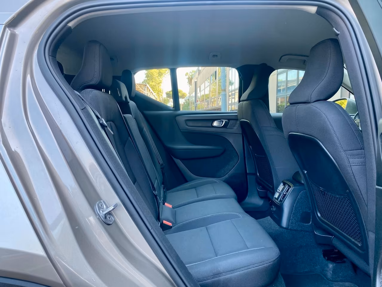 Volvo XC40 t4 phev RECHARGE -LED -NAVI- GARANZIA