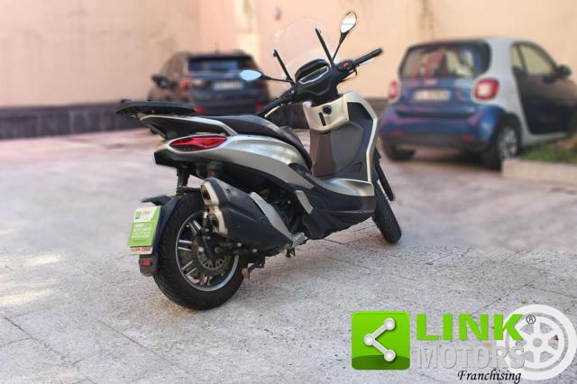 PIAGGIO Beverly 400 i.e. BEVERLY 400