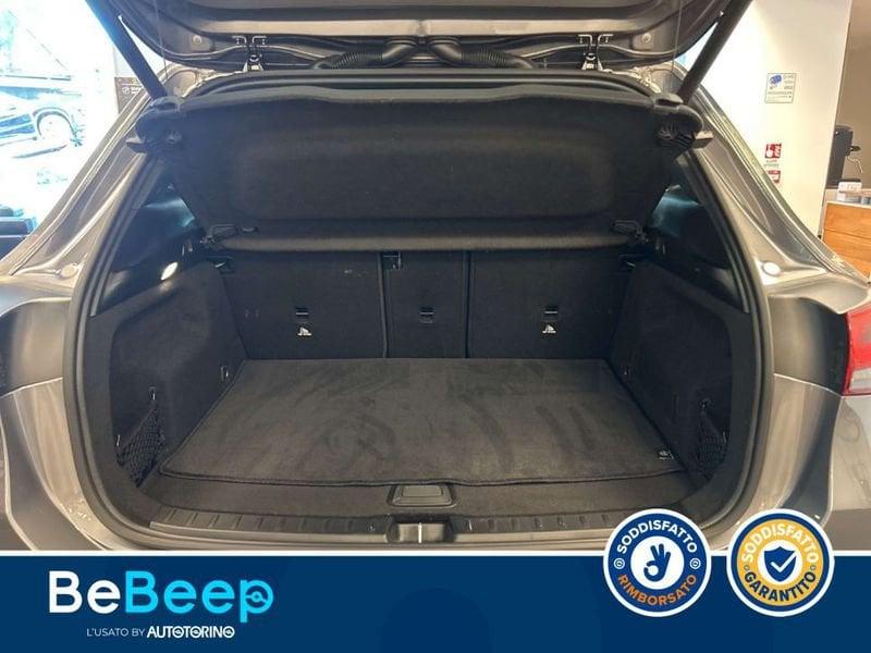 Mercedes-Benz GLA 200 D PREMIUM AUTO