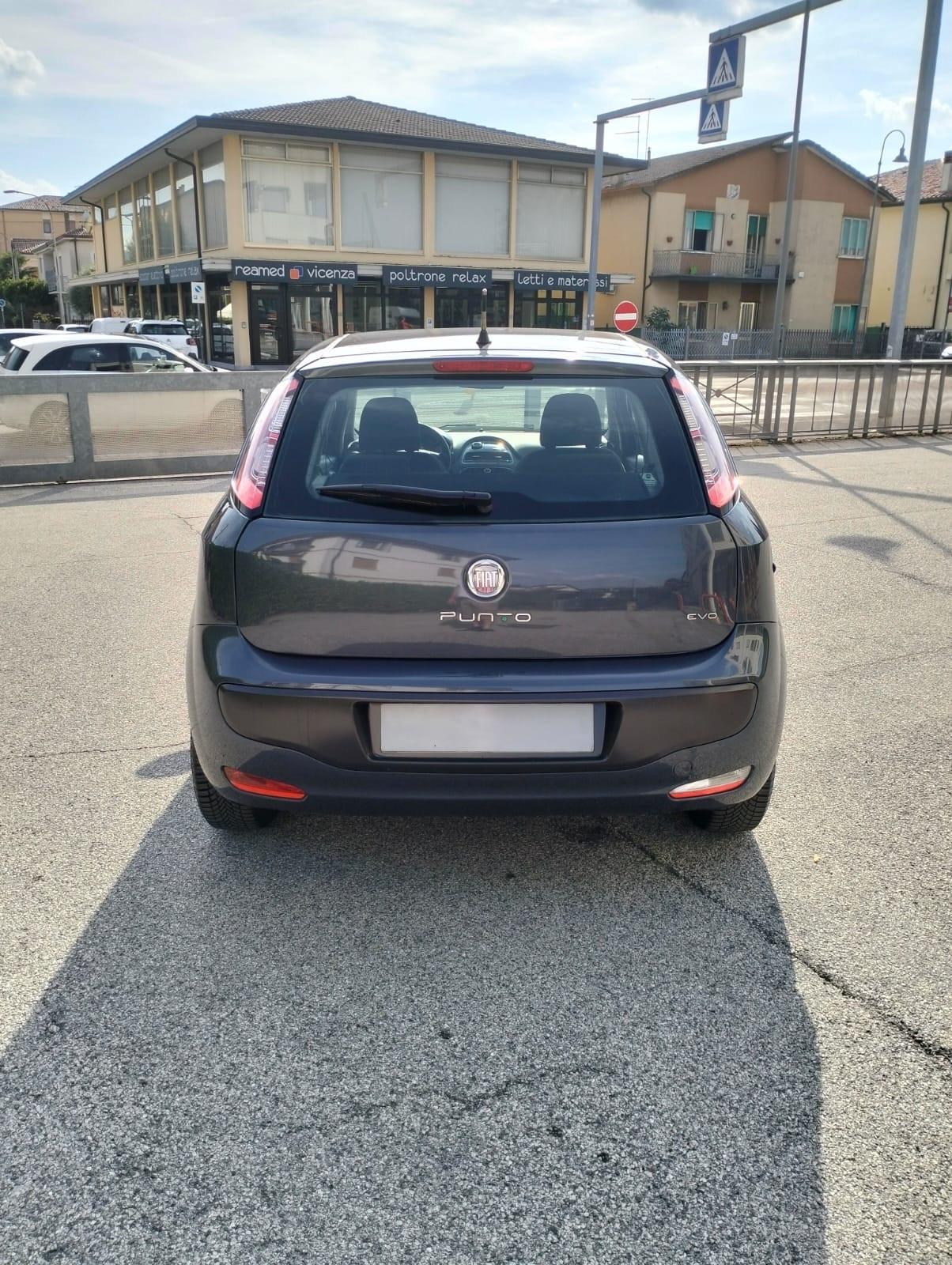 Fiat Punto Evo 1.4 5 porte Blue&Me EasyPower