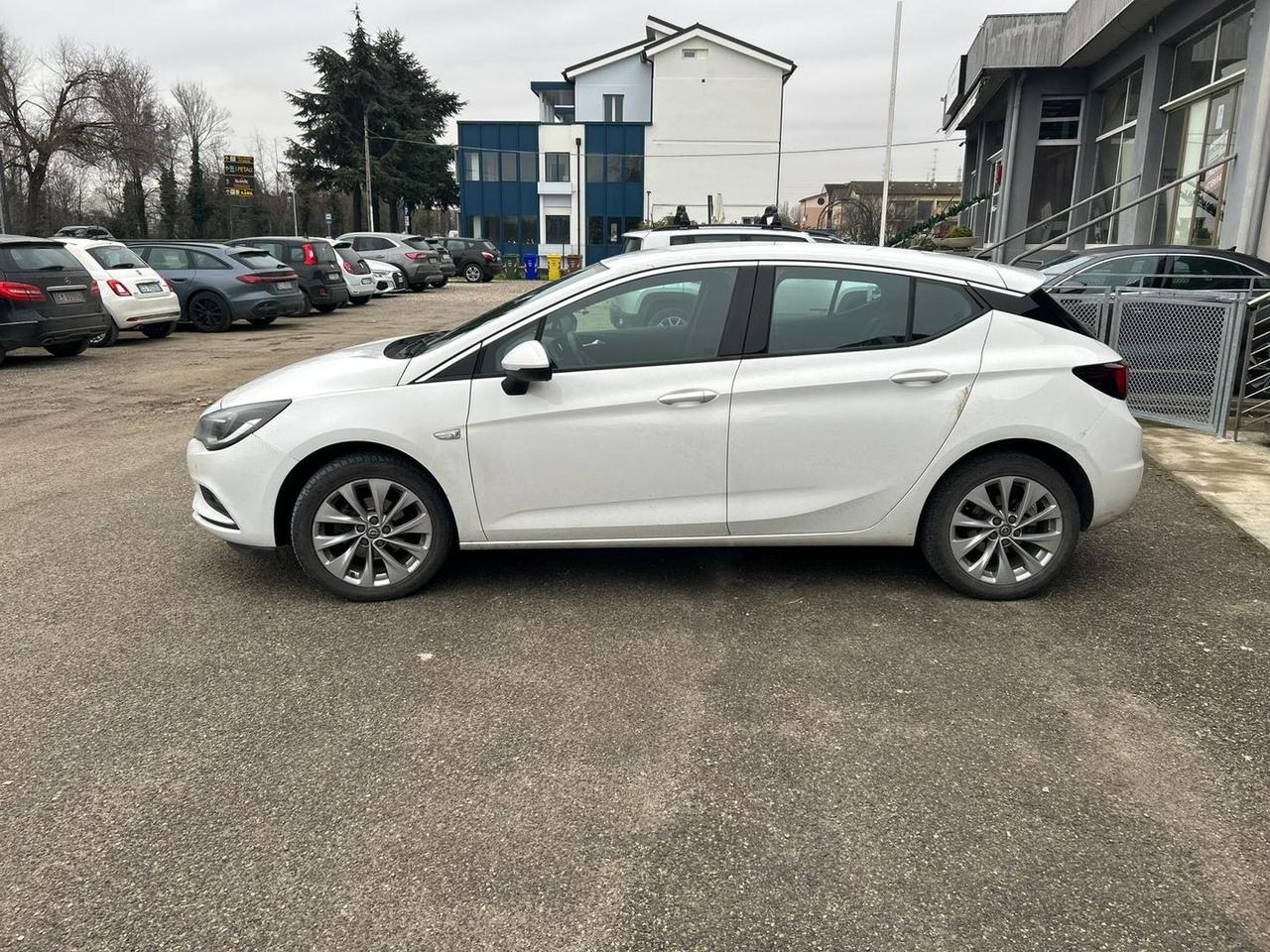 Opel Astra Innovation 1.4 Turbo Ecotec #8398