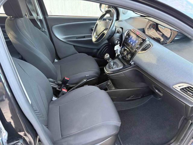 LANCIA Ypsilon 1.0 FireFly 5 porte S&S Hybrid Gold