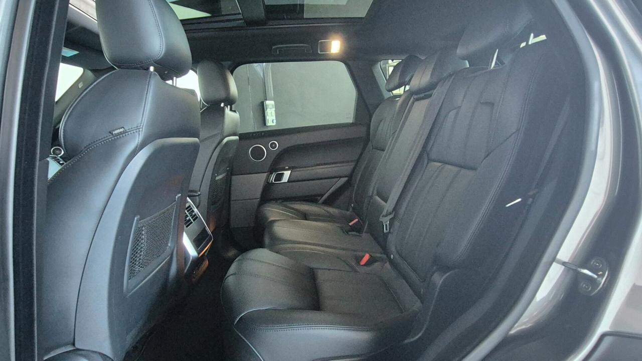 Land Rover Range Rover Sport 3.0 TDV6 HSE Dynamic