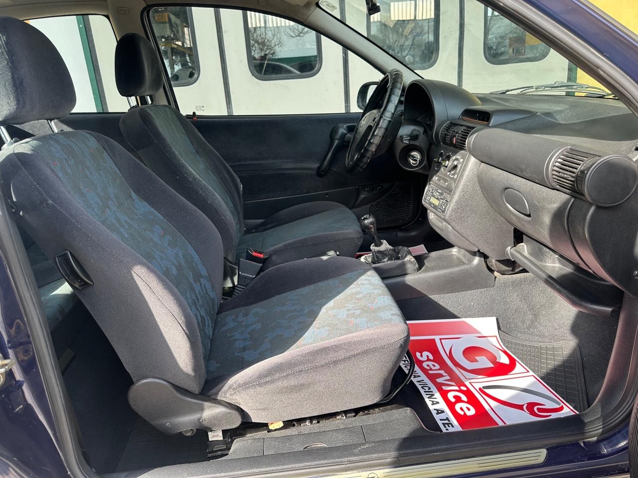 Opel Corsa 1.2i 16V cat 3 porte Comfort