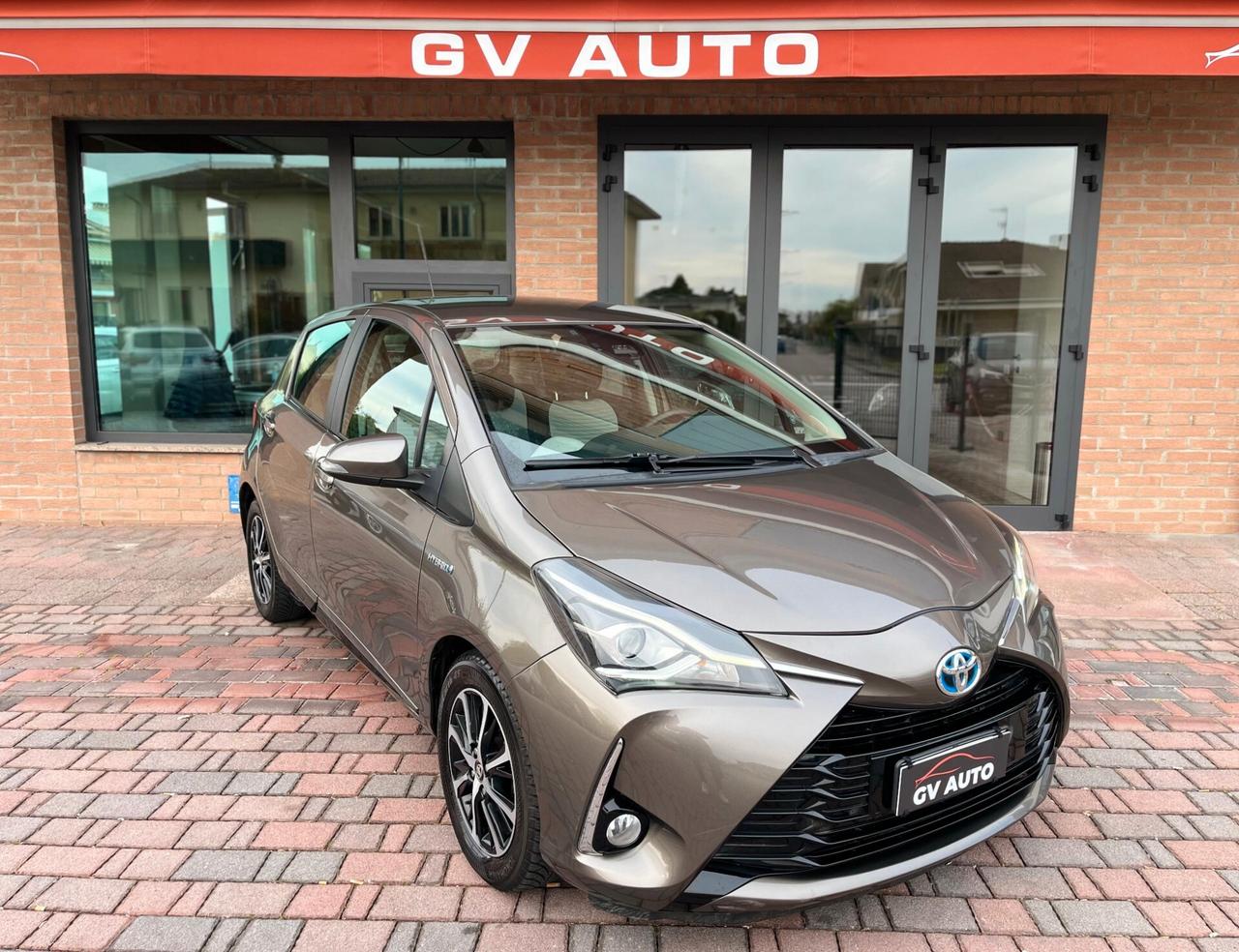 Toyota Yaris 1.5 Hybrid 5 porte Active