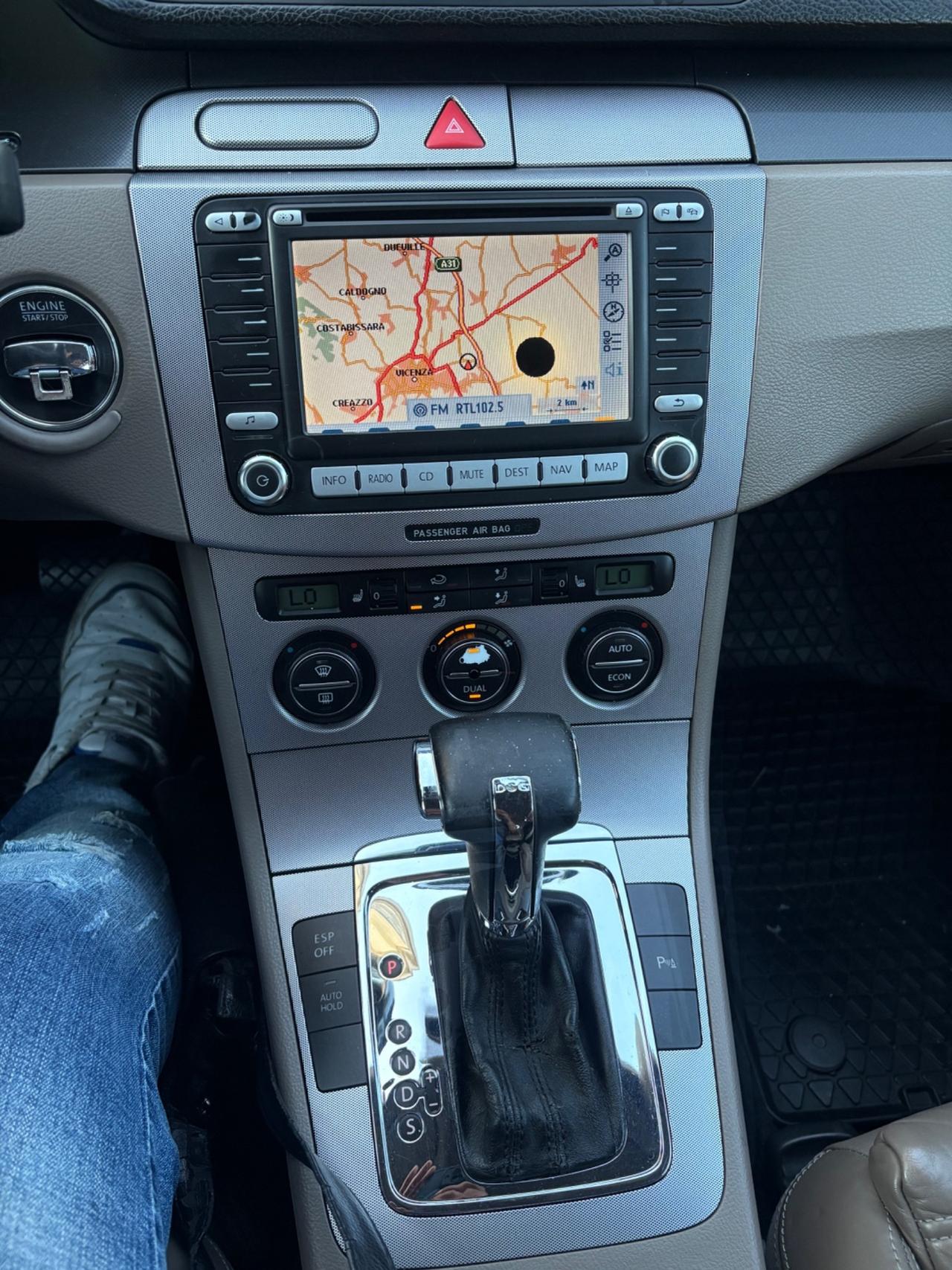Volkswagen Passat 2.0 TDI DSG navi pelle