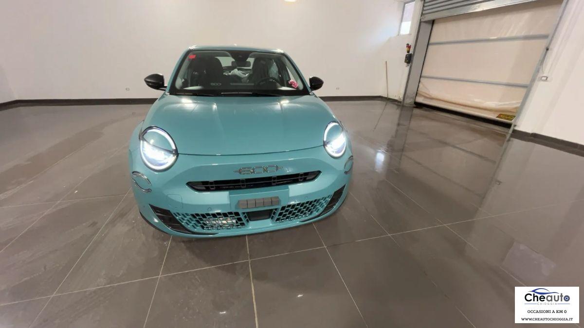 FIAT - 600 - Hybrid DCT MHEV